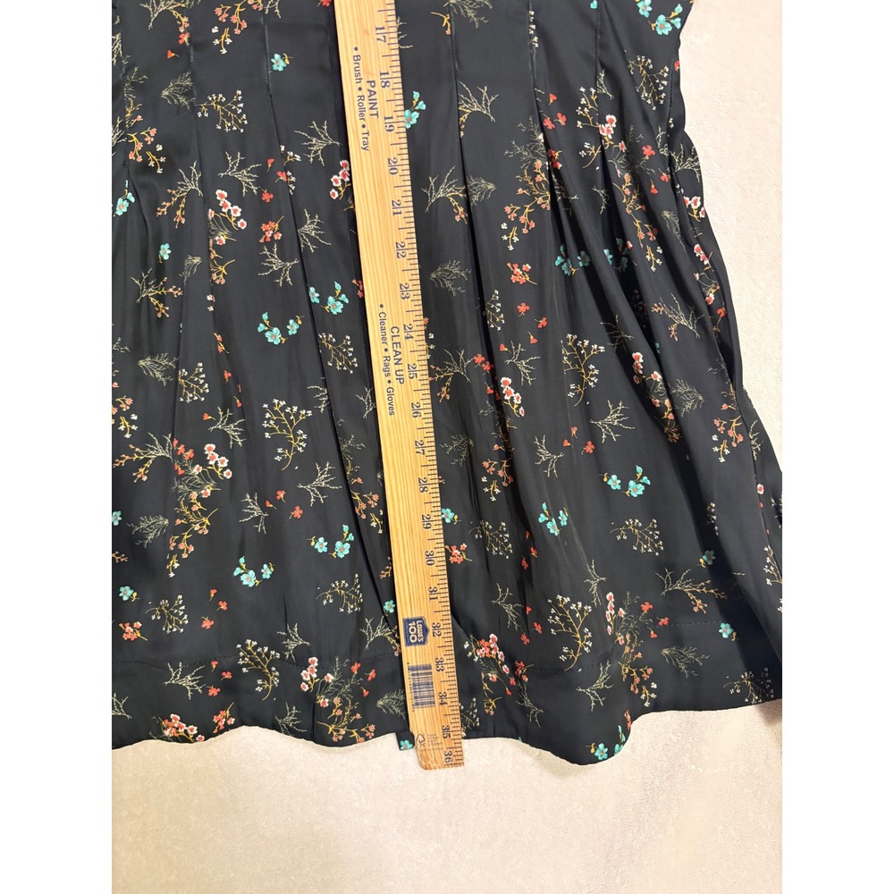 Exquise Anthropologie Floral Shirt Dress Black Satin Pleated Mini Pockets Size M - Picture 10 of 12